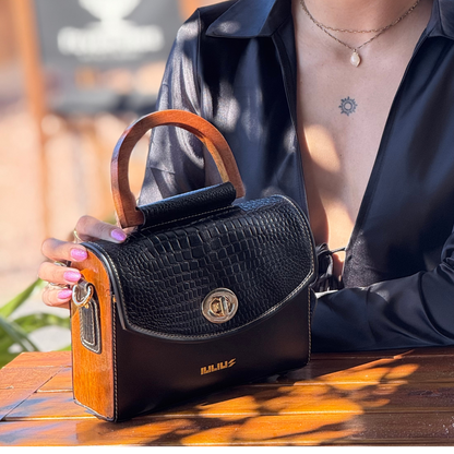 IULIUS Luxus-Echtleder-Tasche mit Krokodilleder-Prägung & Holzgriffen – Schwarz