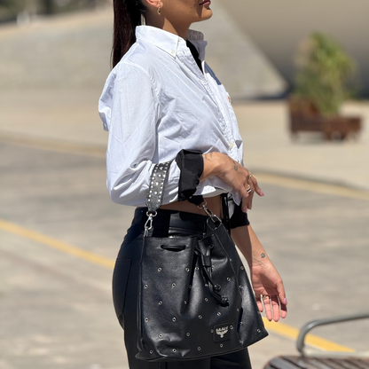 Elegante Bucket-Bag aus Echtleder mit Nieten – Schwarz – IULIUS